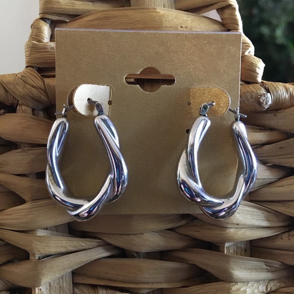 Vintage twisted silver tone hoop earrings